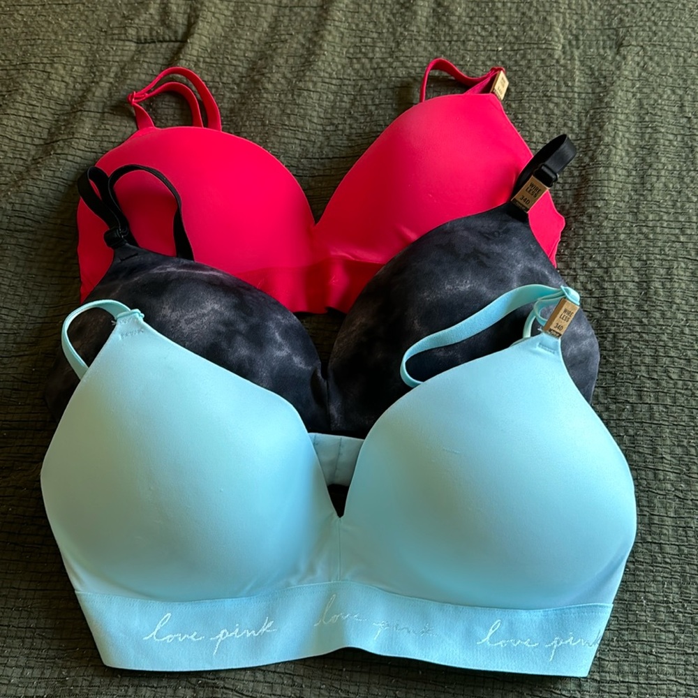Victoria Secret Pink Wireless Bra 34D